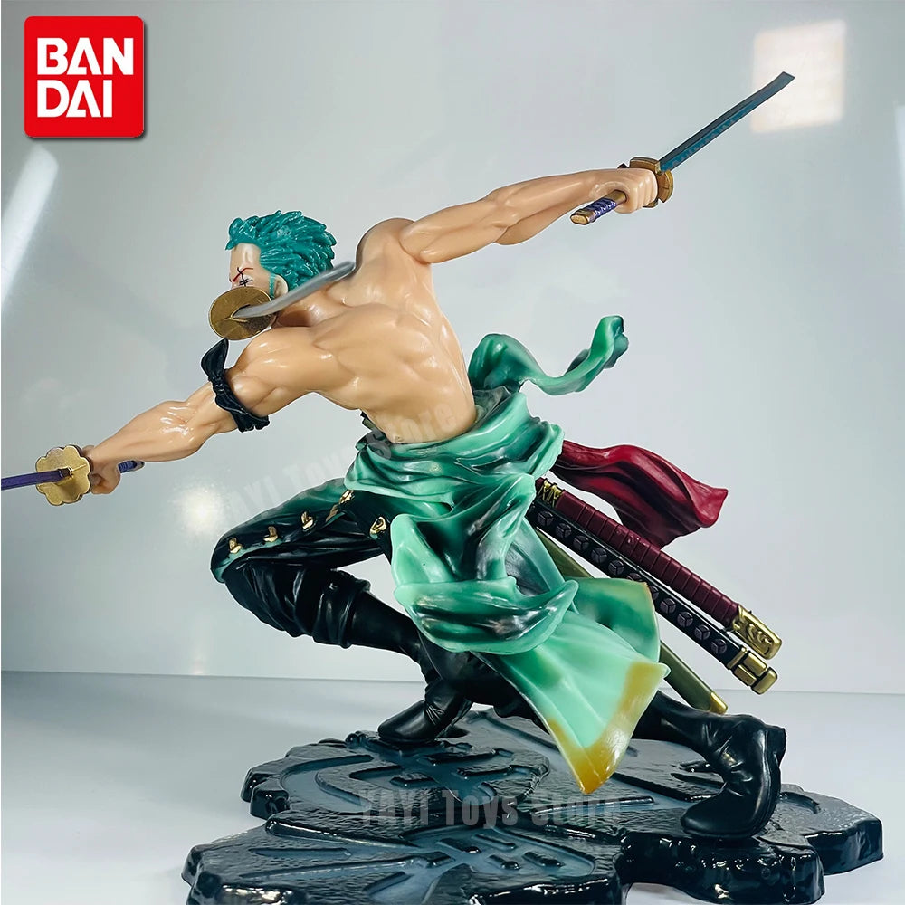 10cm Anime Roronoa Zoro Three-blade