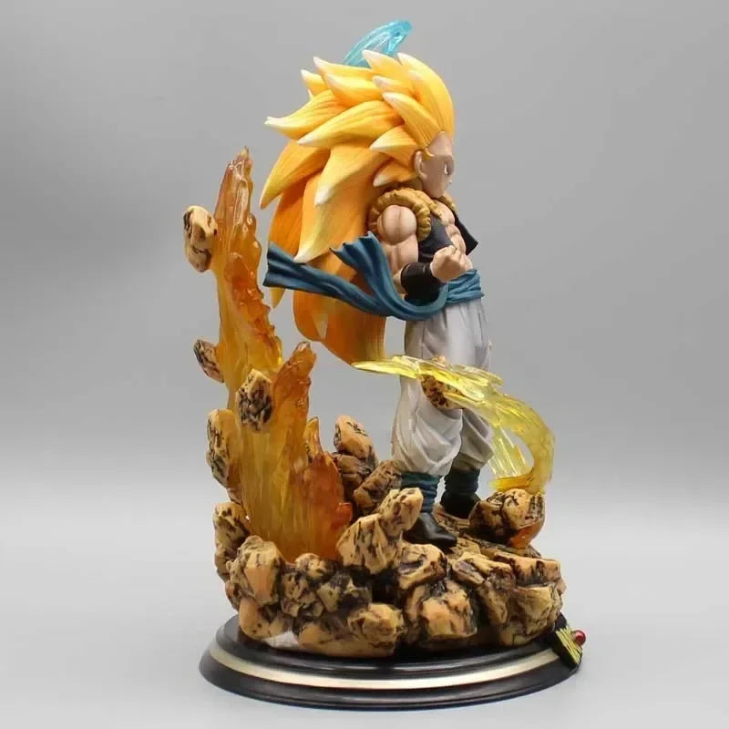 Gotenks Super Saiyan 3 22cm