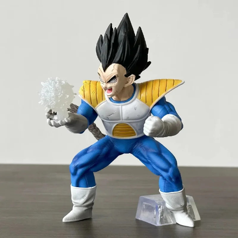 17cm Vegeta Artificial Moon